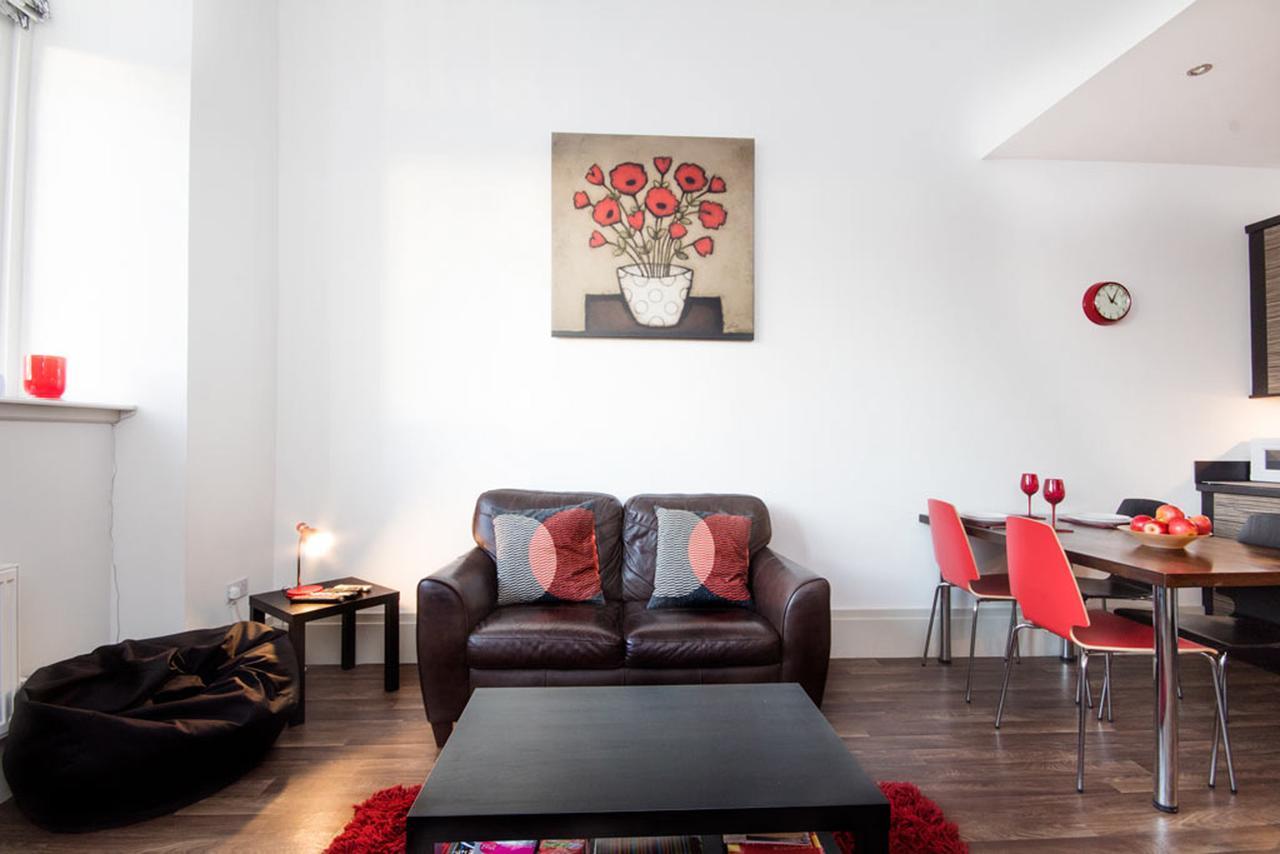 The West Wing Apartments 인버네스 외부 사진